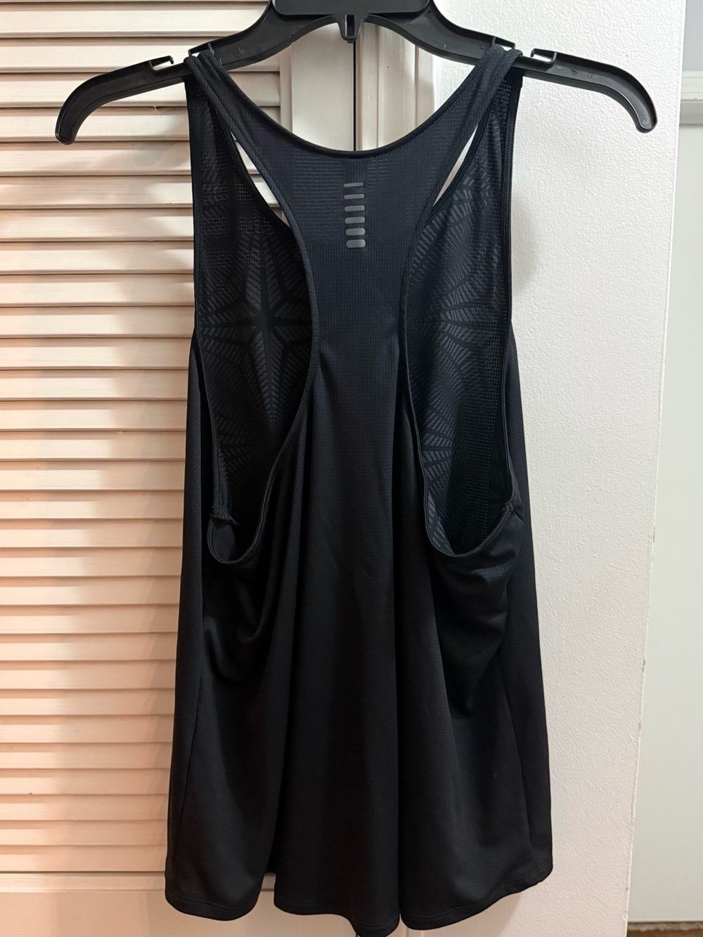 Under Armour Tank Top Heat Gear Size XL - Picture 3 of 4
